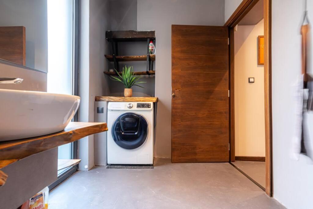 Top Central Design, 2 Bedroom, Ndk, Free Secured Parking ソフィア エクステリア 写真